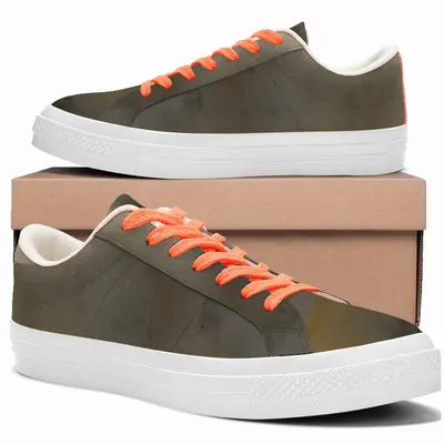 Men Pink Sky Low Top Canvas Shoes