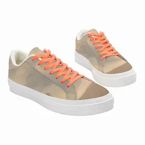 Men In The Distance Low Top Canvas Shoes