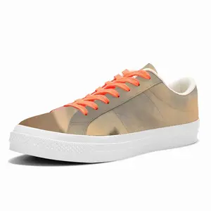 Men In The Distance Low Top Canvas Shoes