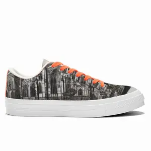 Men Notre Dame De Paris Low Top Canvas Shoes