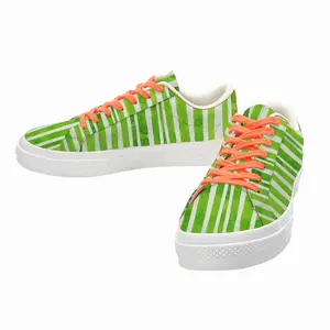 Men Green Lines Low Top Canvas Shoes