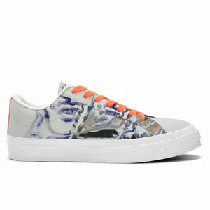 Men Hold My Hand Said The Butterfly Low Top Canvas Shoes