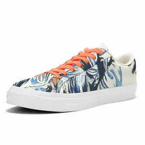 Men Grieving Madonna Low Top Canvas Shoes