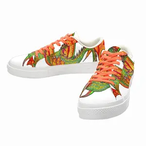 Men Clutching Dragon Low Top Canvas Shoes