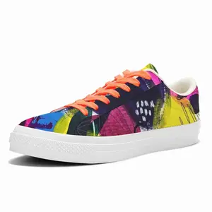 Men Viva Magenta Low Top Canvas Shoes