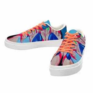 Men Hearts Low Top Canvas Shoes