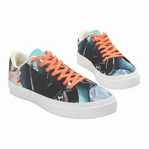 Men The Helmet Low Top Canvas Shoes