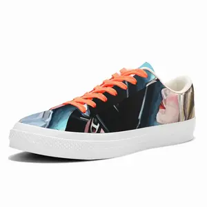 Men The Helmet Low Top Canvas Shoes