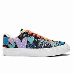 Men Saint Hearts Low Top Canvas Shoes