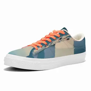 Men Deep Blue Low Top Canvas Shoes