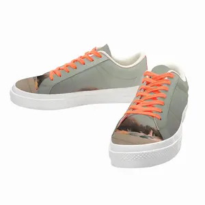 Men Green Lagoon With One Boat Low Top Canvas Shoes