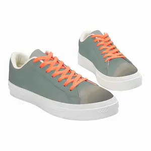 Men The Wave Low Top Canvas Shoes