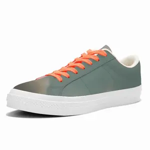 Men The Wave Low Top Canvas Shoes