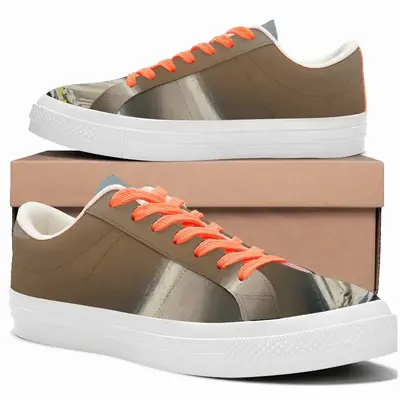 Men Sailboats Under The Thunder Low Top Canvas Shoes