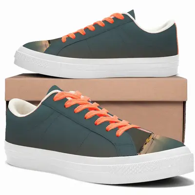 Men Blue Lagoon With 3 Boats Low Top Canvas Shoes