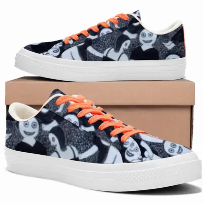 Men Down On The Beach Low Top Canvas Shoes