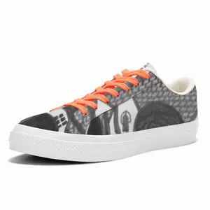 Men Creepy Cottage Low Top Canvas Shoes