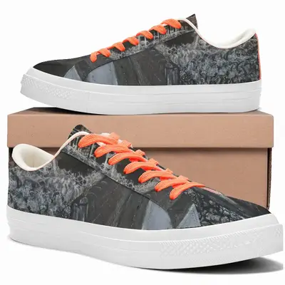 Men Moorfield Road Low Top Canvas Shoes