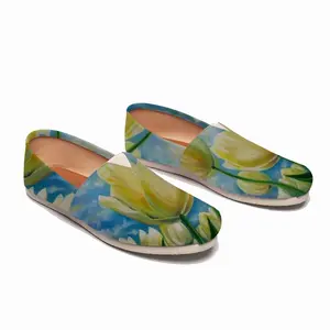 Men White Tulips And Spring Sky Flat Shoes