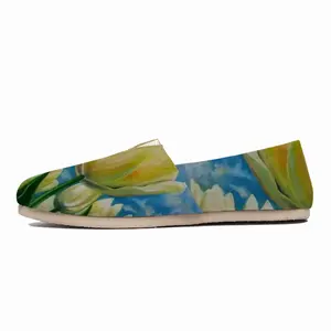 Men White Tulips And Spring Sky Flat Shoes