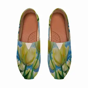 Men White Tulips And Spring Sky Flat Shoes