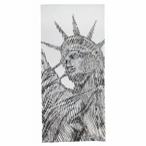 The Statue Of Liberty Bath Towel