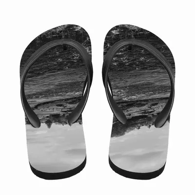 Men River In Flood Flip Flop Slippers