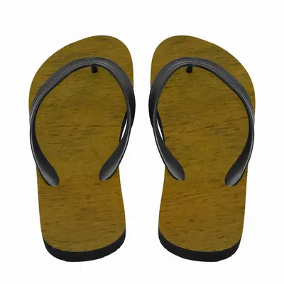 Men Brushed Medallion Flip Flop Slippers