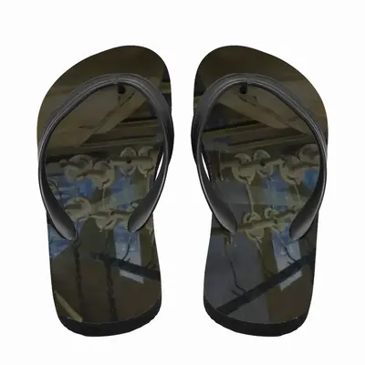 Men Spare Parts Conveyor Flip Flop Slippers