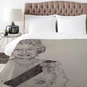 Queen Elizabeth Ii 3-Piece Bedding Set