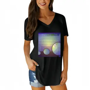 Women Horizon_Trio V-neck Short Sleeve T-Shirt (Long)