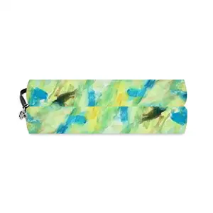 Shake Curved Makeup Bag