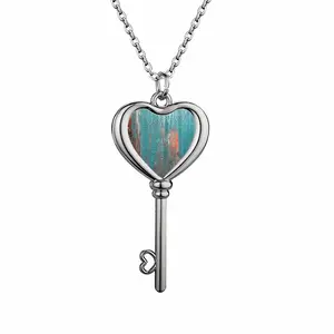 Spentstar2 Heart Shaped Key Necklace