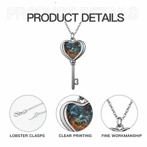 Crenulation Heart Shaped Key Necklace