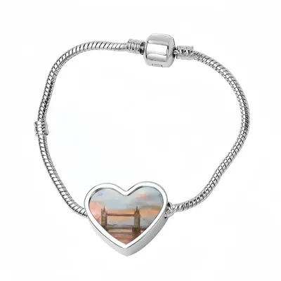 Tower Bridge Heart Shaped Nnake Bone Bracelet