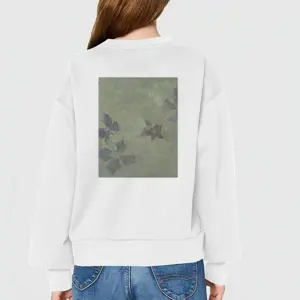 Women Clematis Vine Crew Neck Sweatshirt