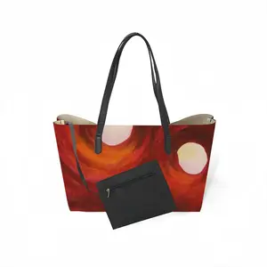 Pluto Transit Leather Shopping Hanbag