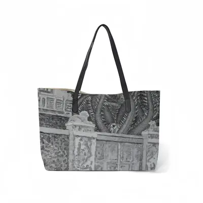 The Gatekeeper Leather Shopping Hanbag