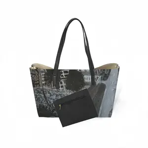 Moorfield Road Leather Shopping Hanbag