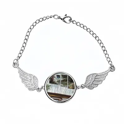 Long Legs Winged Circular Bracelet