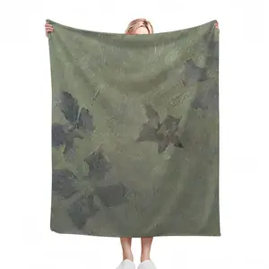 Clematis Vine Flannel Blanket (Multi-Size, Vertical)