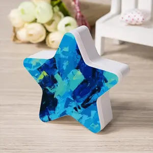 Celebration Sensor Night Light (Star)