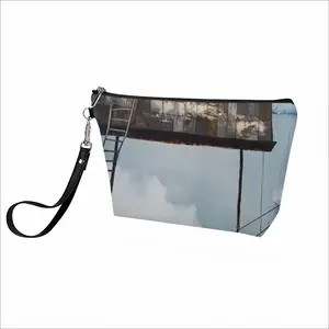 Rising And Falling Handheld Makeup Bag