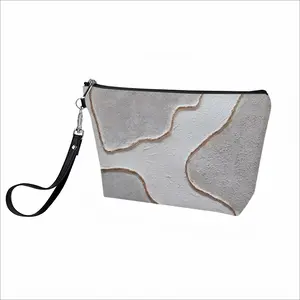 Blanket Of Snow Handheld Makeup Bag