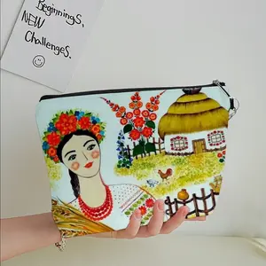 Countryside Romance Handheld Makeup Bag