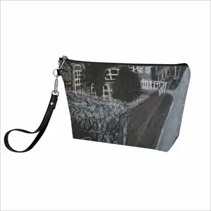 Moorfield Road Handheld Makeup Bag