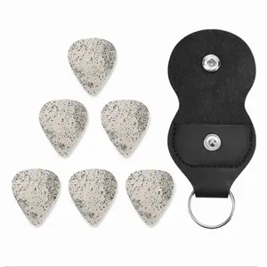 Micro-Grid Guitar Pick