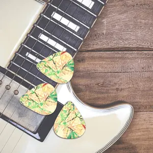 Break Away Guitar Pick