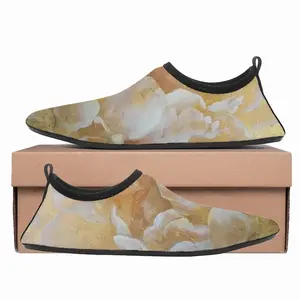 Men Gold Flower Diving Beach Shoes