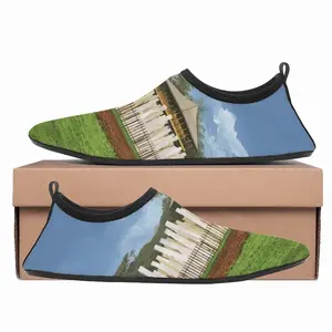 Men Lonely Structures Diving Beach Shoes